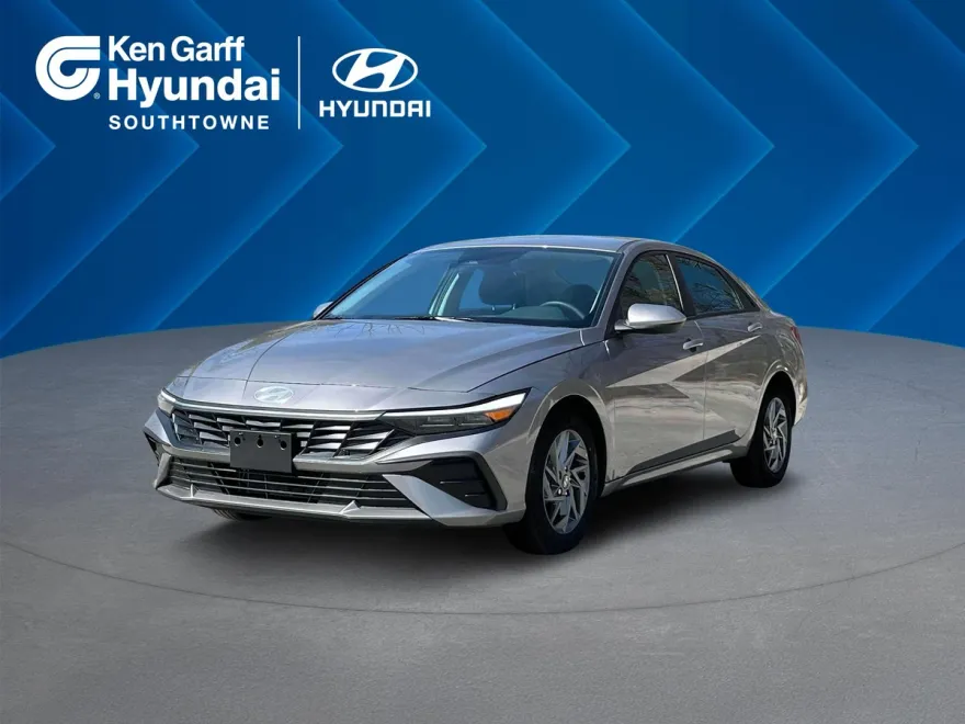 2025 Hyundai Elantra Hybrid Blue photo 1