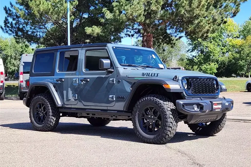 2025 Jeep Wrangler Willys photo 1