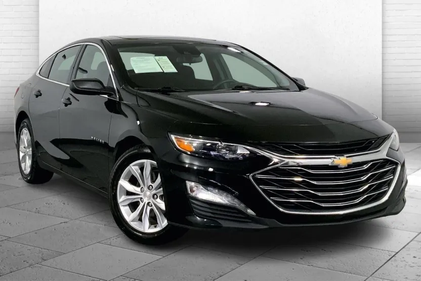 2024 Chevrolet Malibu 1LT photo 1