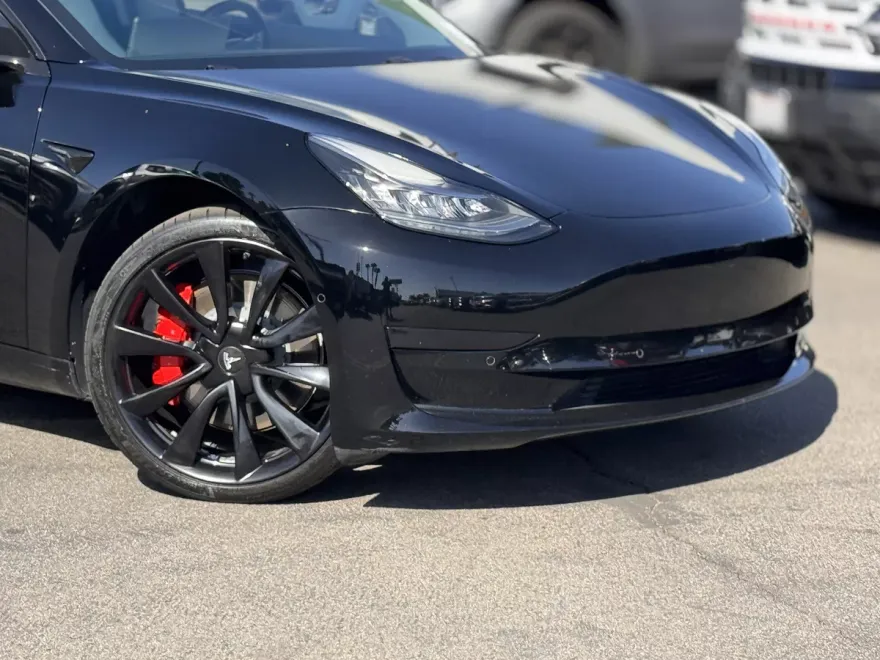 2018 Tesla Model 3 photo 1