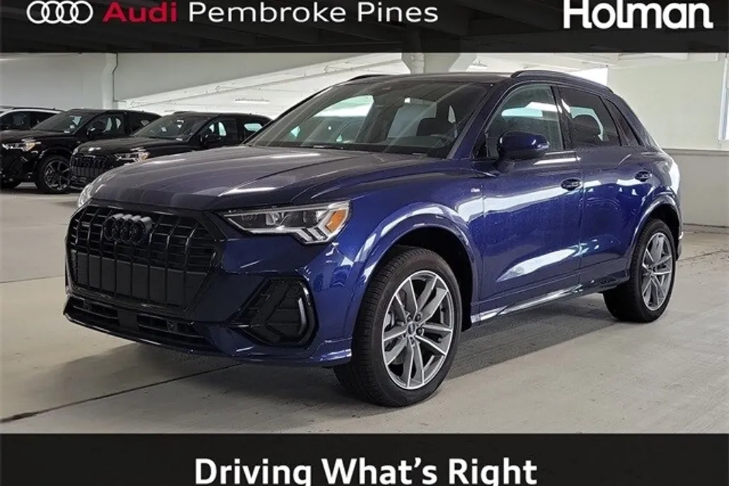 2025 Audi Q3 45 TFSI S line Premium photo 1