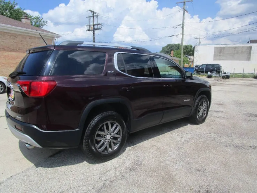2017 Gmc Acadia SLT photo 1