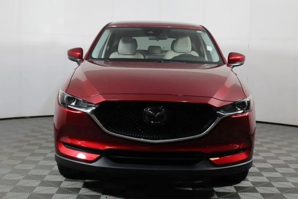 2018 Mazda CX-5 Touring photo 1