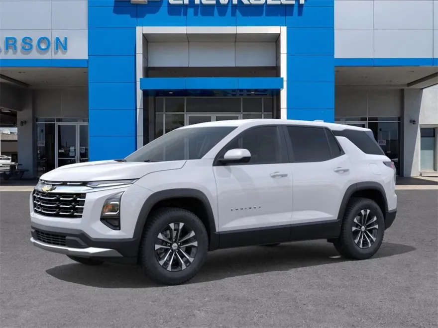 2026 Chevrolet Equinox LT photo 1