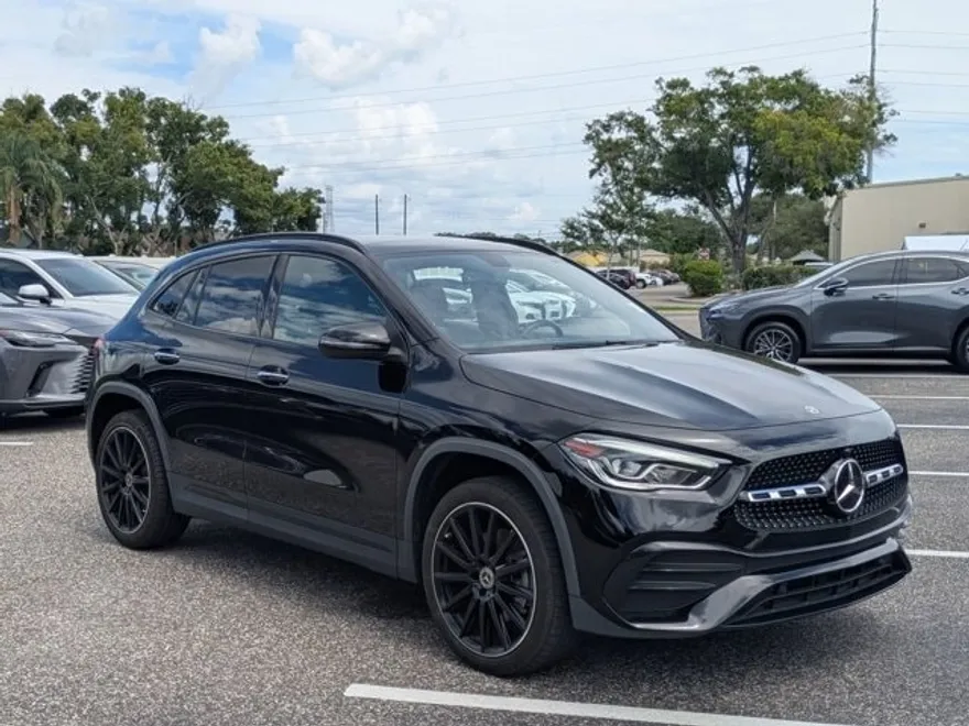 2023 Mercedes Benz GLA 250 photo 1