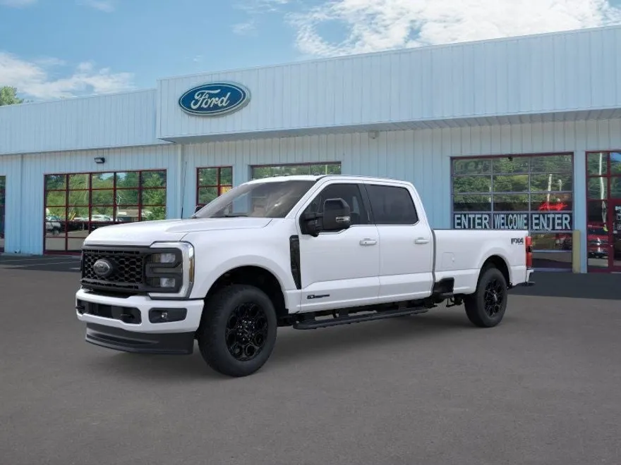 2025 Ford F-350 Lariat photo 1