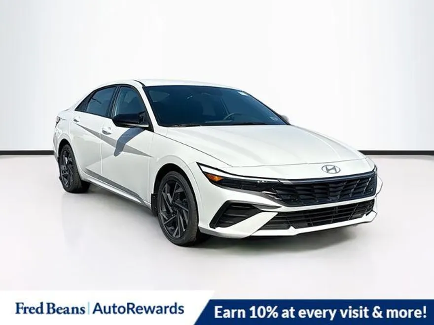 2025 Hyundai Elantra Hybrid SEL Sport photo 1