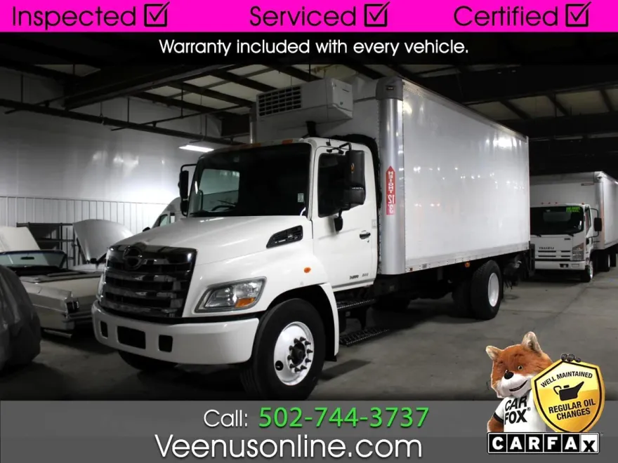 2011 Hino Conventional Type Truck photo 1