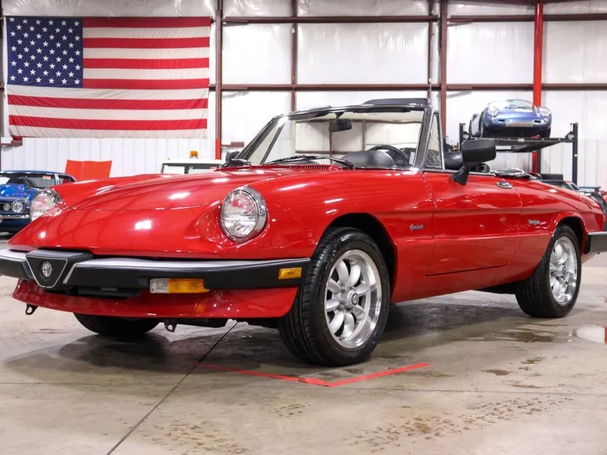 1986 Alfa Romeo Spider VELOCE photo 1