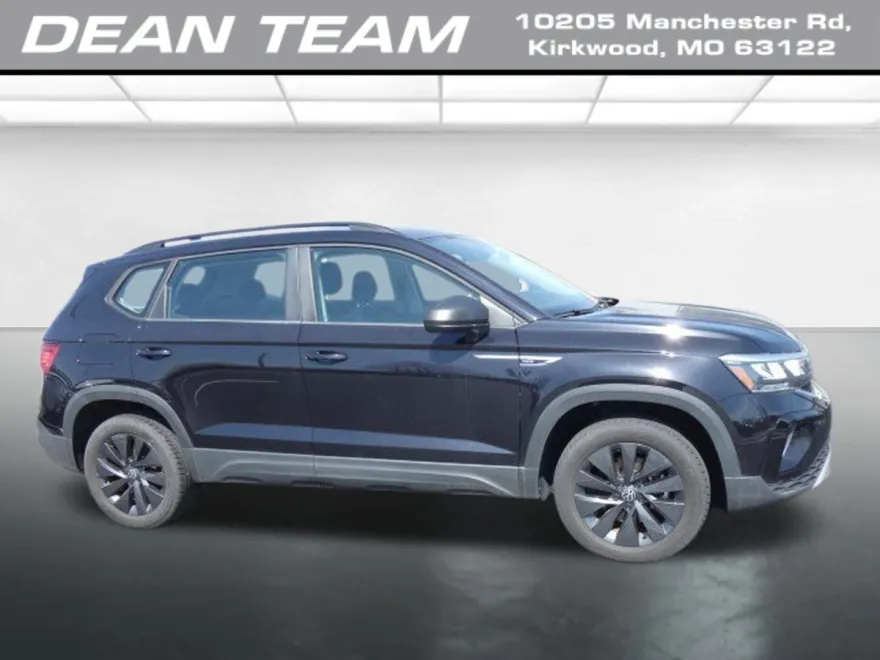 2023 Volkswagen Taos S photo 1