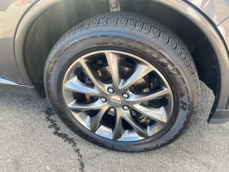 2017 Dodge Durango GT photo 1