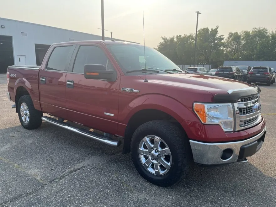 2014 Ford F-150 XLT photo 1