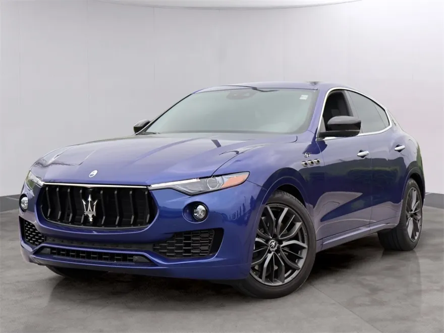 2024 Maserati Levante GT photo 1