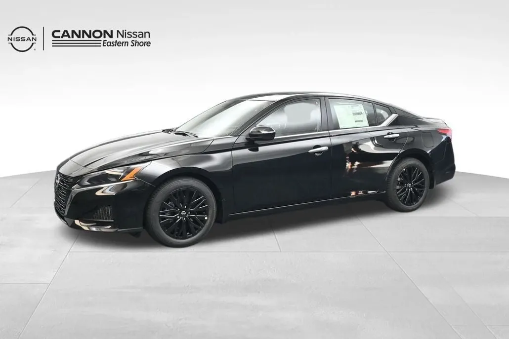 2025 Nissan Altima 2.5 SV photo 1