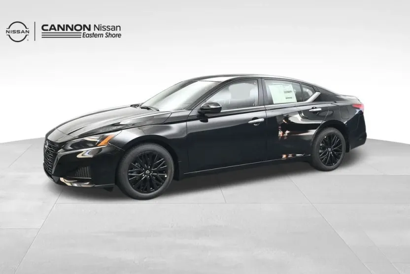 2025 Nissan Altima 2.5 SV photo 1