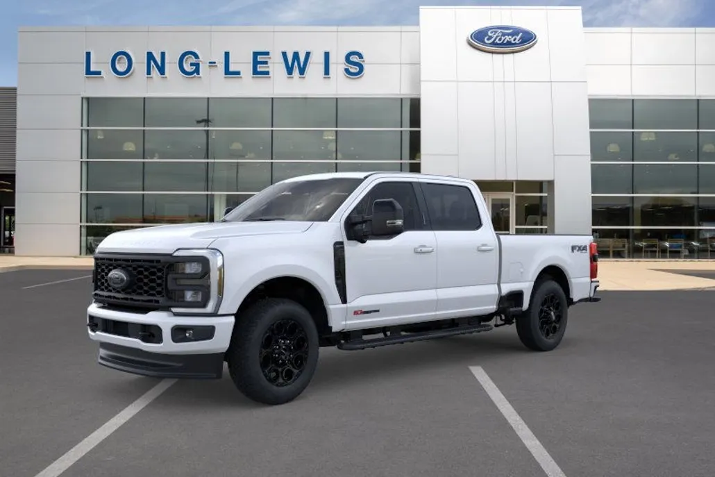 2025 Ford F-250 Lariat photo 1