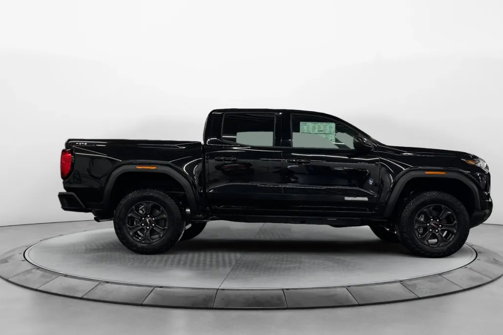 2025 Gmc Canyon Elevation photo 1