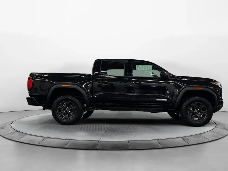 2025 Gmc Canyon Elevation photo 1