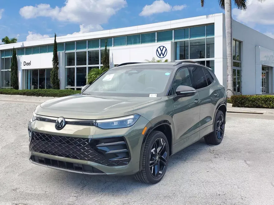 2025 Volkswagen Tiguan SE R-Line Black photo 1