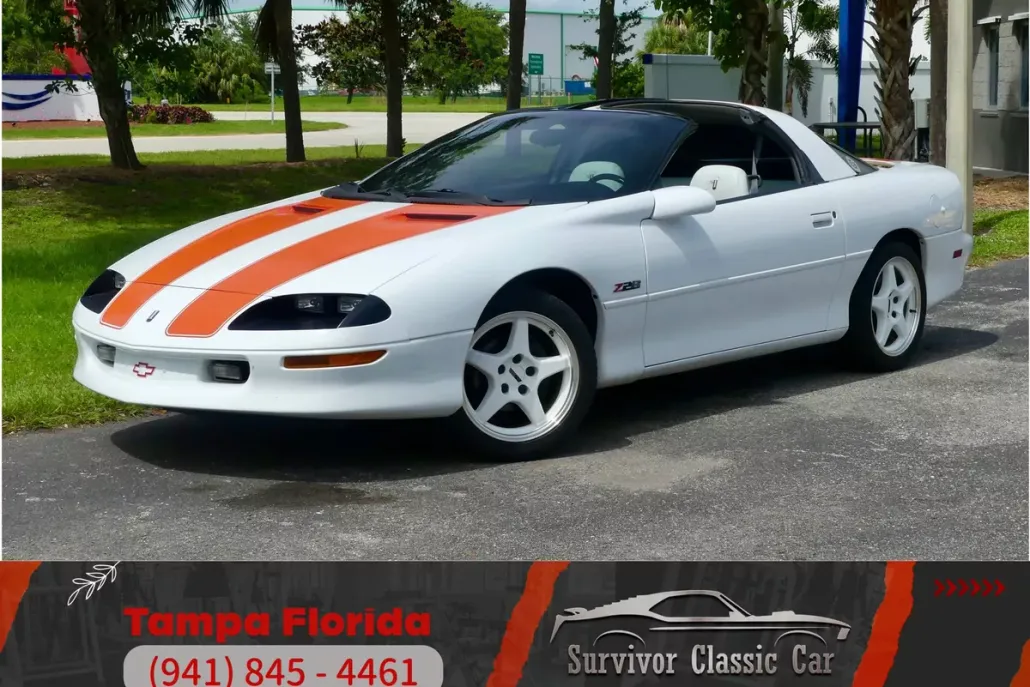 1997 Chevrolet Camaro Z28 photo 1