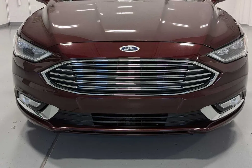 2017 Ford Fusion Titanium photo 1