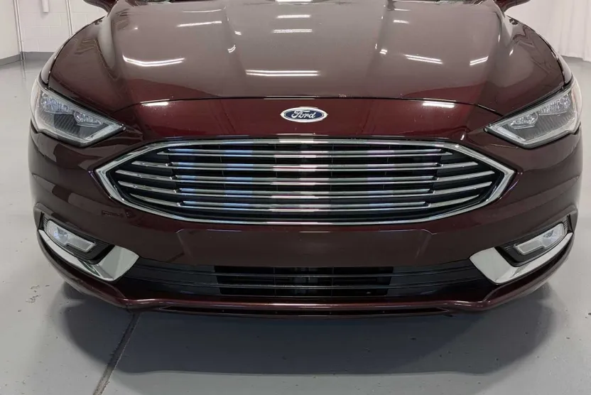 2017 Ford Fusion Titanium photo 1
