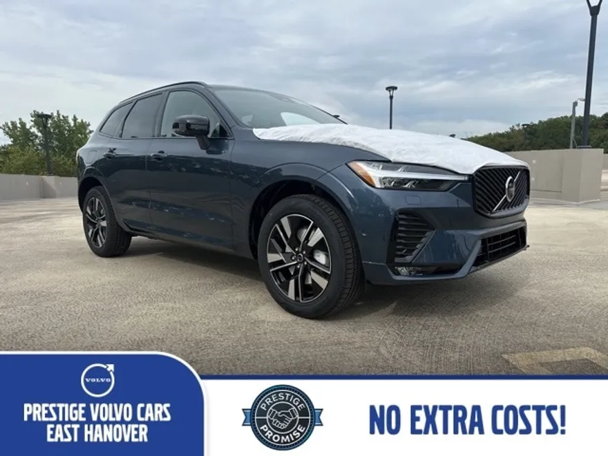 2026 Volvo XC60 B5 Plus photo 1