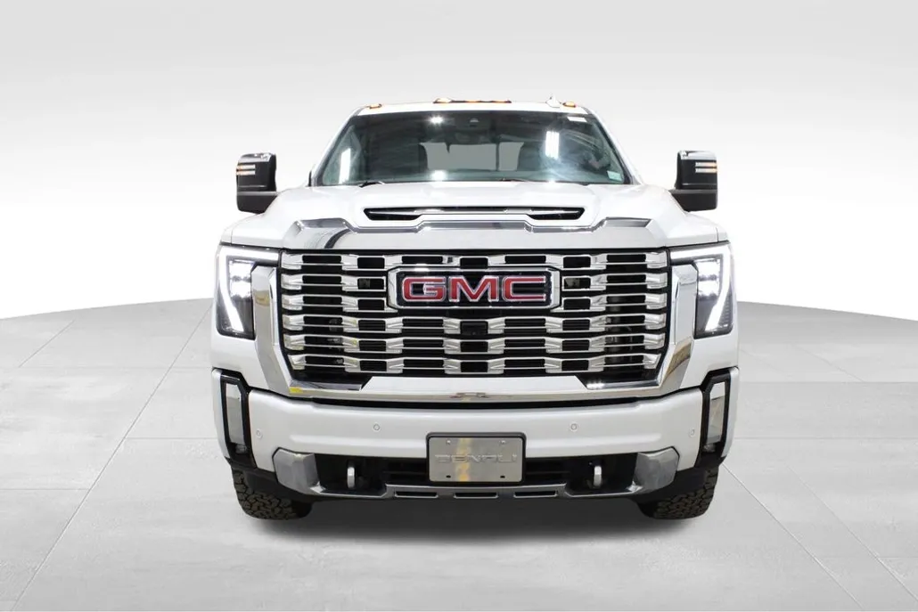 2024 Gmc Sierra 2500 HD Denali photo 1