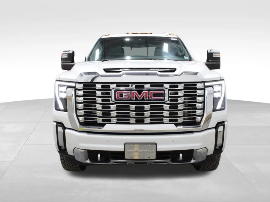 2024 Gmc Sierra 2500 HD Denali photo 1