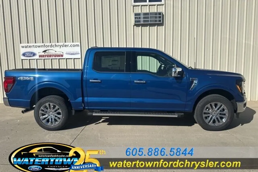 2025 Ford F-150 XLT photo 1