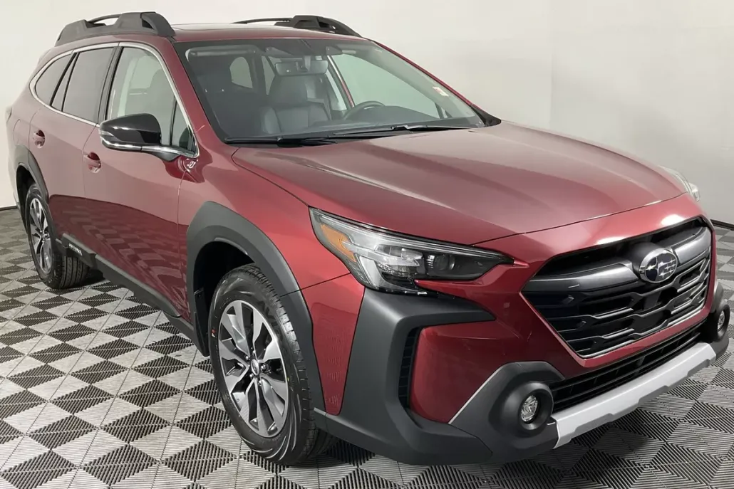 2024 Subaru Outback Limited XT photo 1
