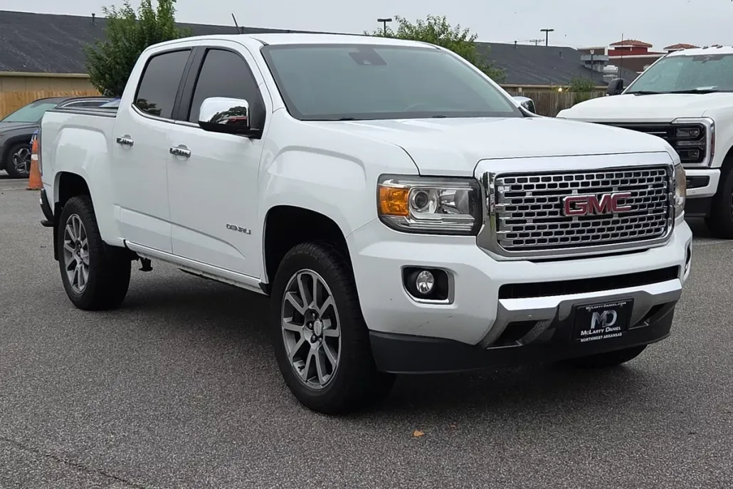 2017 Gmc Canyon Denali photo 1