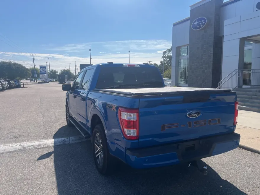 2021 Ford F-150 XL photo 1