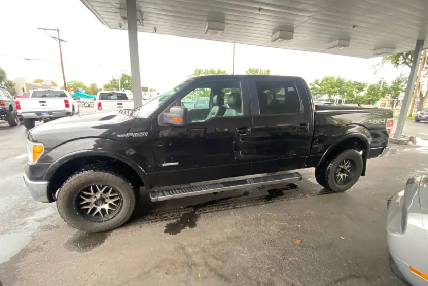 2013 Ford F-150 photo 1