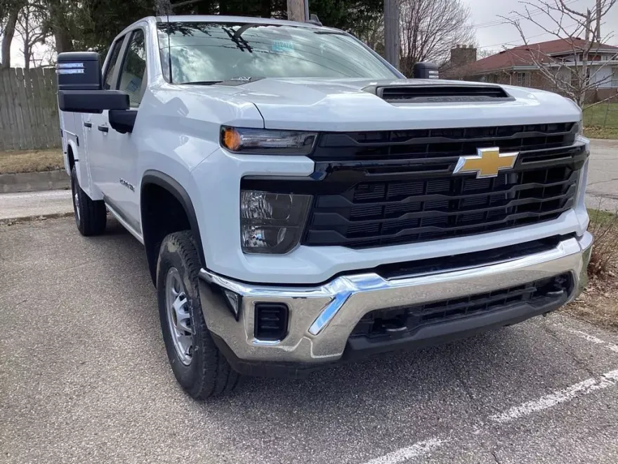 2025 Chevrolet Silverado 2500HD photo 1