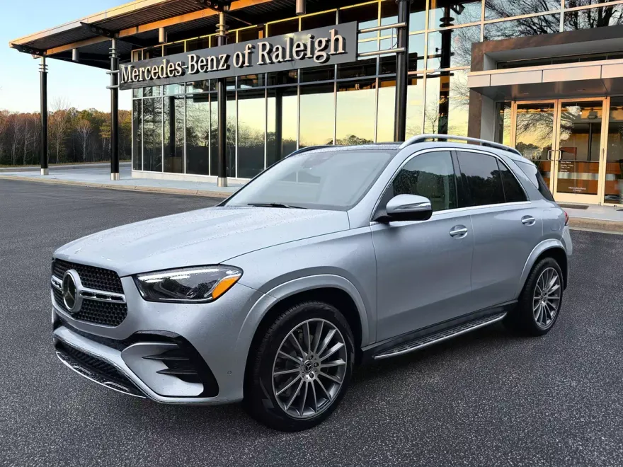 2026 Mercedes Benz GLE 450e 4MATIC photo 1