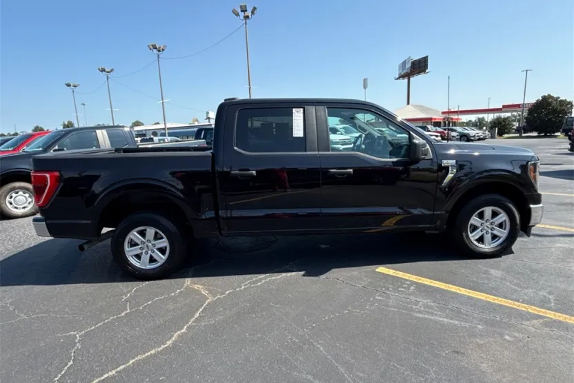 2023 Ford F-150 XLT photo 1