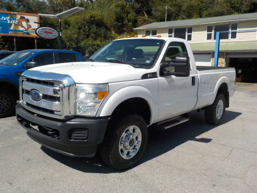 2015 Ford F-350 XL photo 1