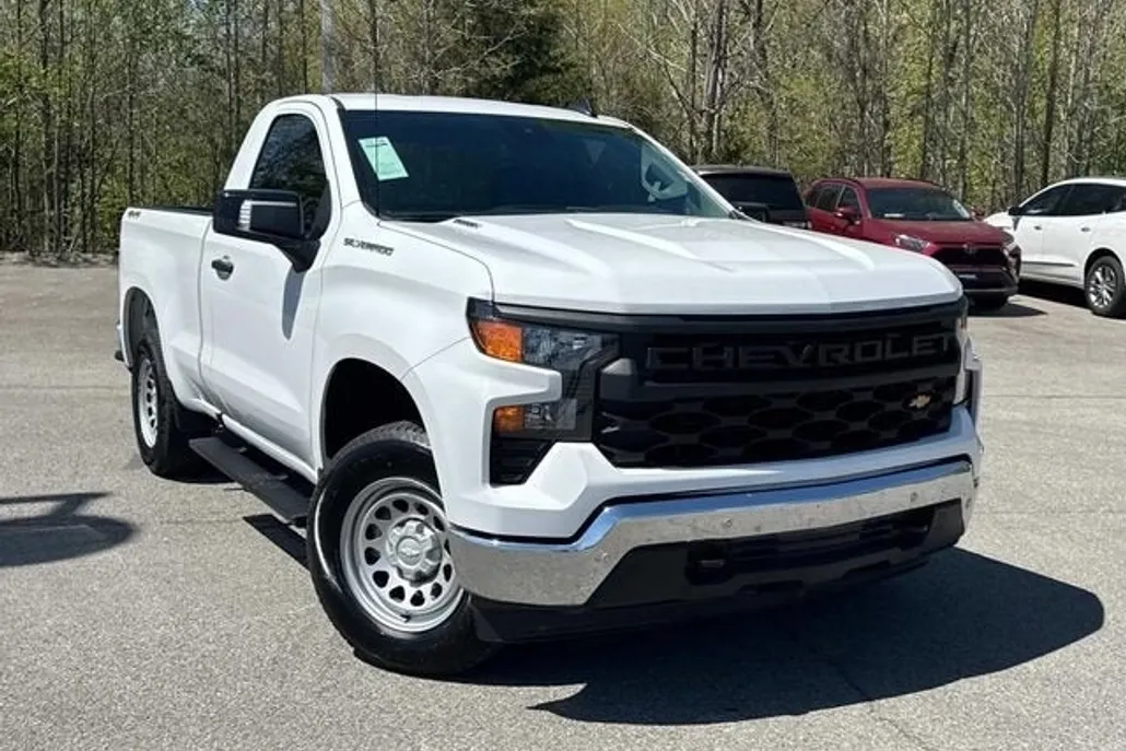 2025 Chevrolet Silverado 1500 photo 1