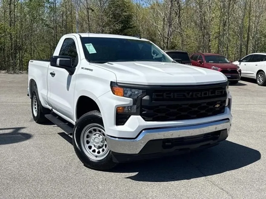 2025 Chevrolet Silverado 1500 photo 1