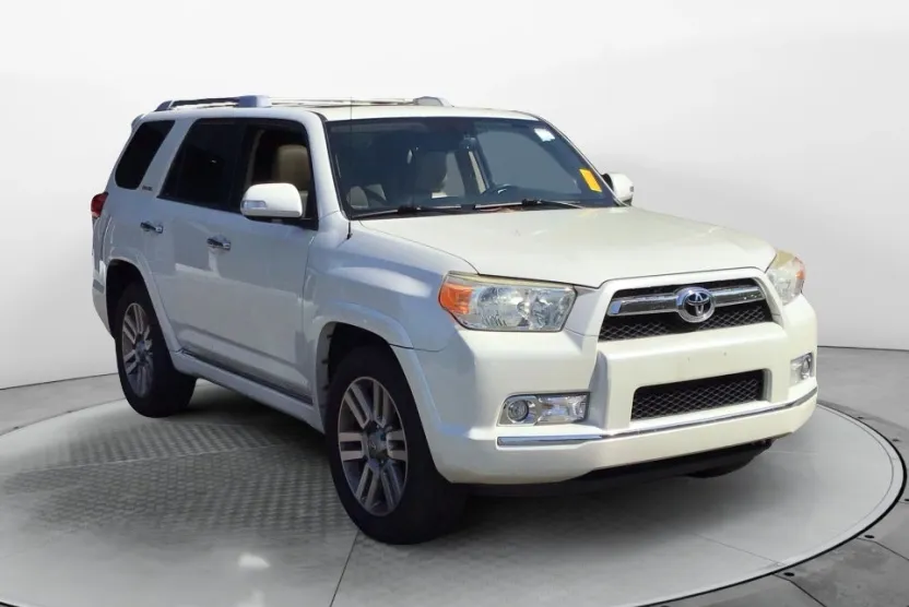 2013 Toyota 4Runner Limited photo 1