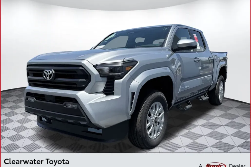 2025 Toyota Tacoma SR5 4x4 Double Cab photo 1
