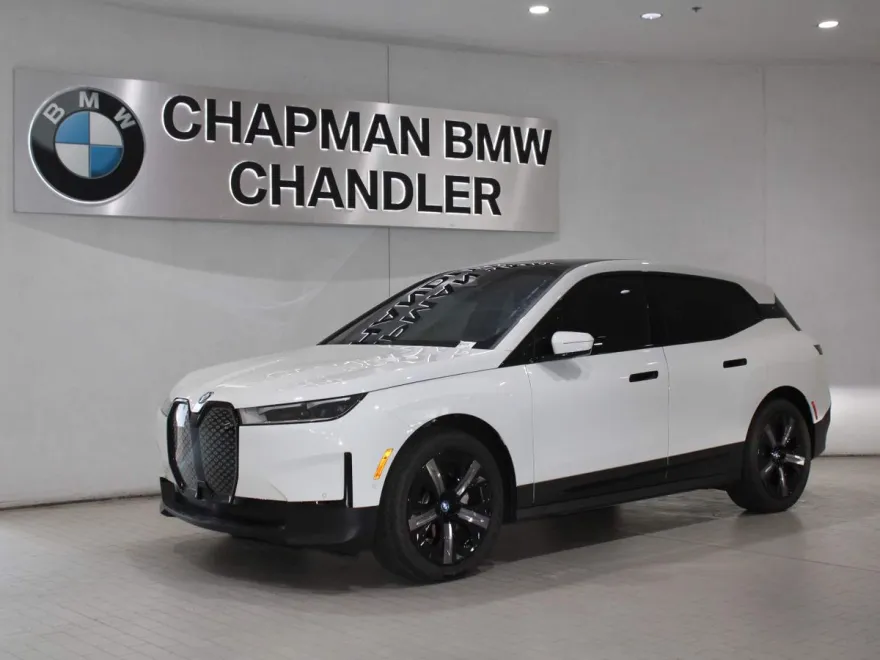 2025 Bmw iX photo 1