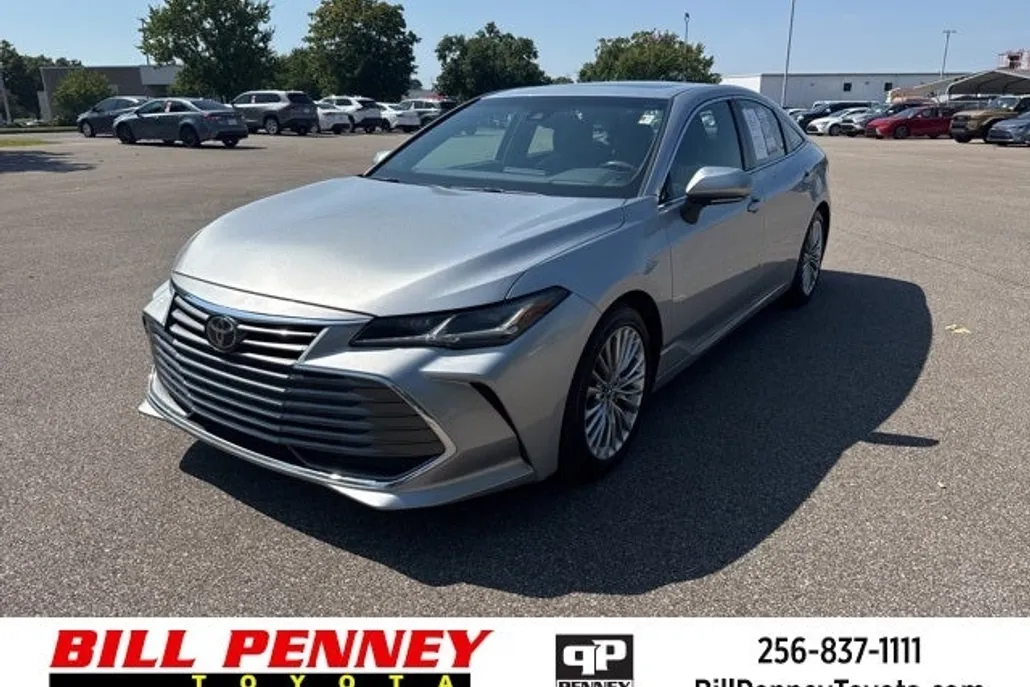 2019 Toyota Avalon Limited photo 1