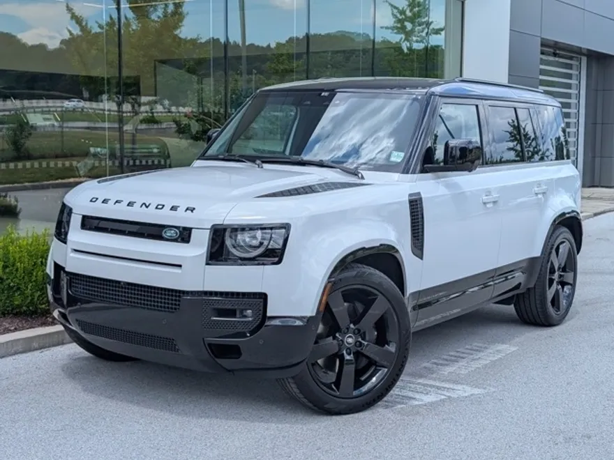 2025 Land Rover Defender 110 X-Dynamic SE photo 1