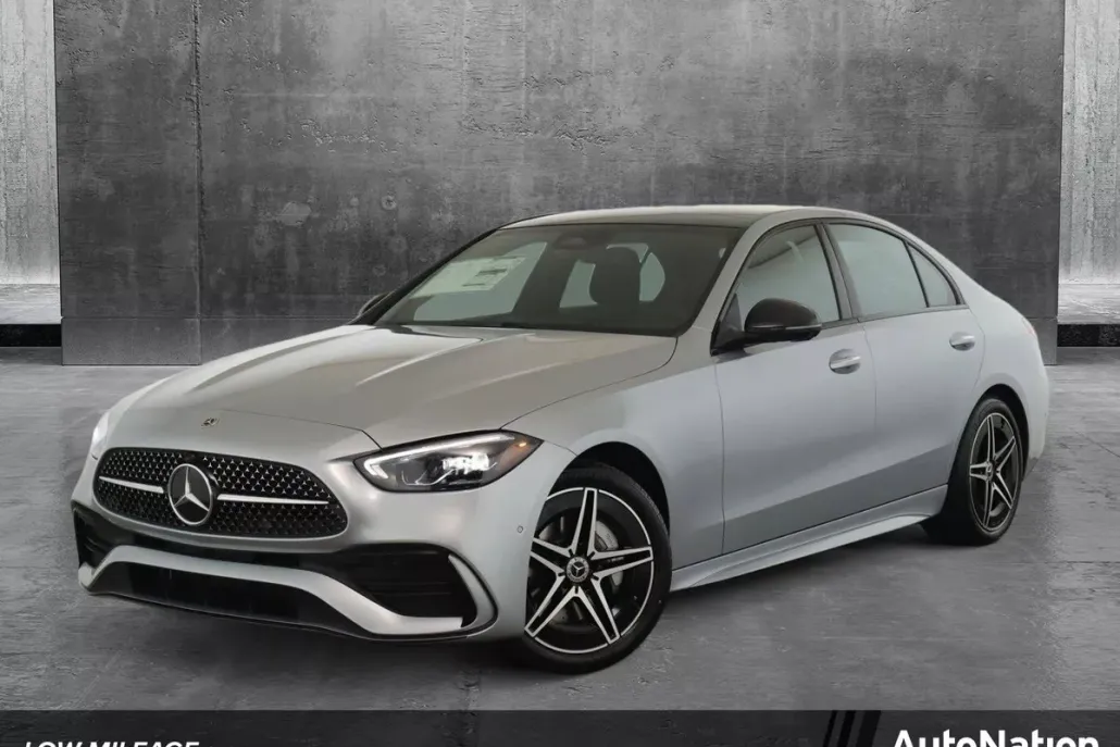 2025 Mercedes Benz C 300 4MATIC photo 1
