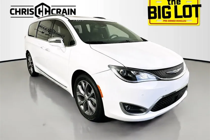 2020 Chrysler Pacifica 35th Anniversary Limited photo 1