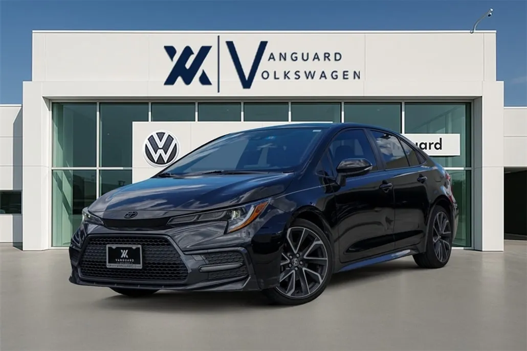 2022 Toyota Corolla SE photo 1