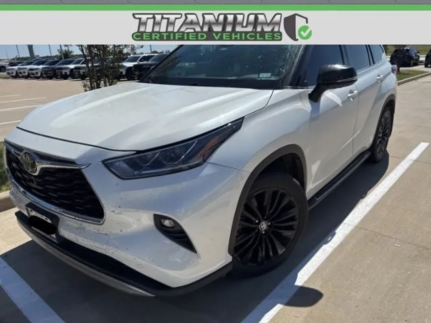 2021 Toyota Highlander Platinum photo 1