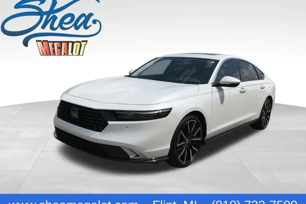 2023 Honda Accord Hybrid Touring photo 1